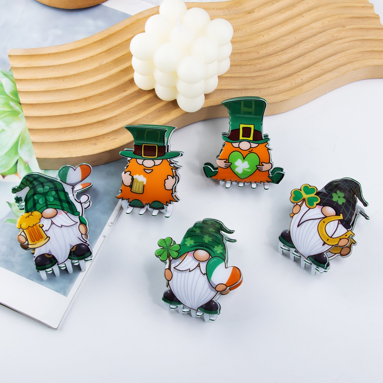 Wholesale St. Patrick's Day Green Old Dwarf Shamrock Pvc 6cm Hair Clip